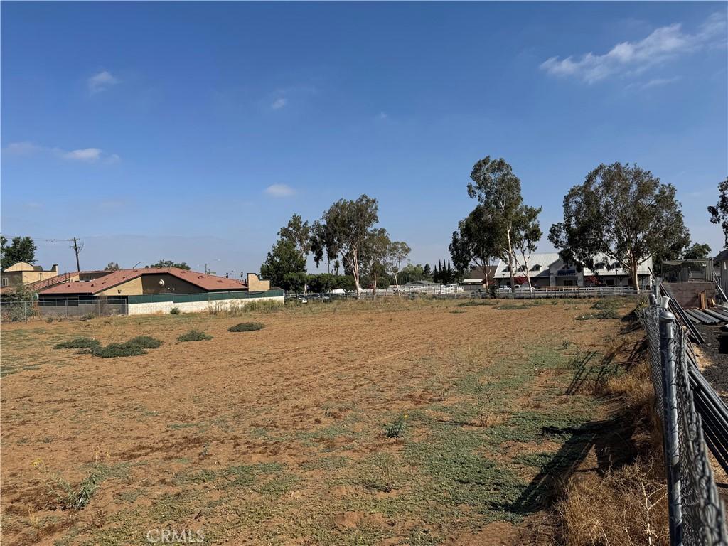 866 6th St, Norco, CA 92860 - photo 3