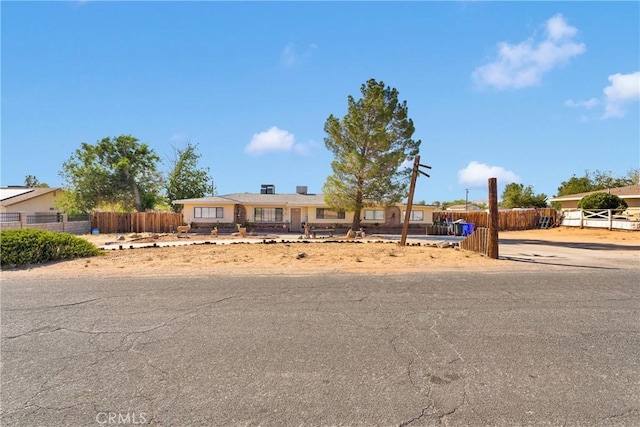 14444 Iroquois Rd, Apple Valley, CA 92307 - photo 3