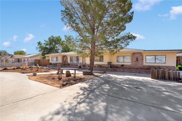 14444 Iroquois Rd, Apple Valley, CA 92307 - photo 1