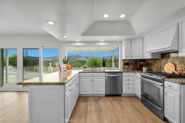 2619 Velarde Dr, Thousand Oaks, CA 91360 - photo 1