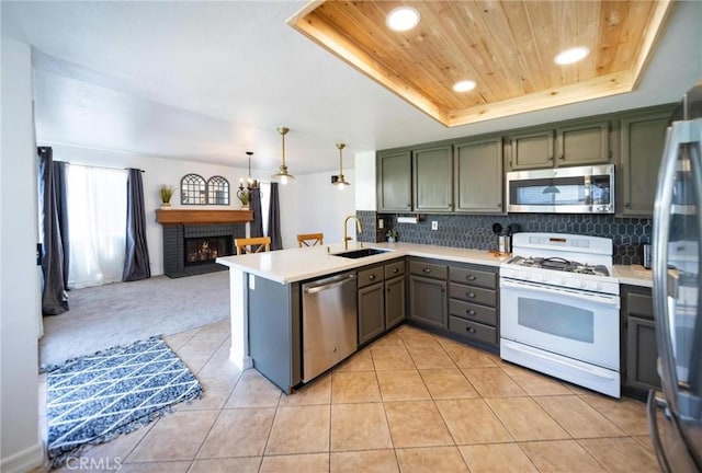 25444 Clover Glen Cir, Murrieta, CA 92563 - photo 13