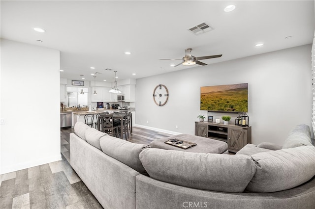 7374 Luminaire Pl, Rancho Cucamonga, CA 91739 - photo 12