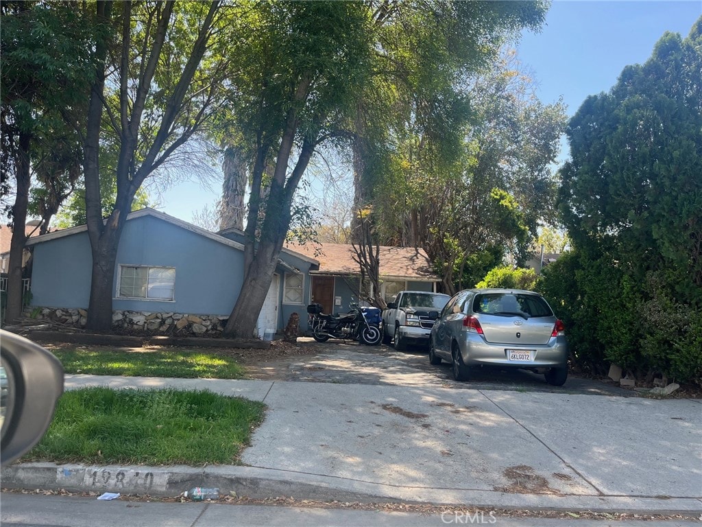18840 Napa St, Northridge, CA 91324 - photo 1