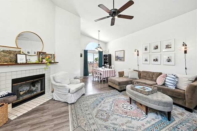 25250 Steinbeck Ave Unit F, Stevenson Ranch, CA 91381 - photo 4