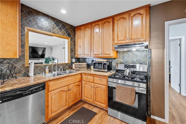 826 E 92nd St, Los Angeles, CA 90002 - photo 6