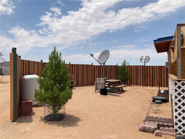 37000 Flower Rd, Hinkley, CA 92347 - photo 2
