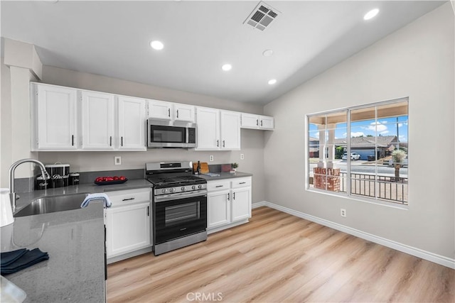 37011 Zinnia St, Palmdale, CA 93550 - photo 15