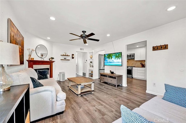 215 E Taft Ave Unit 4, Orange, CA 92865 - photo 2