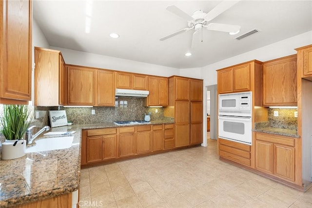 24165 Calle Artino, Murrieta, CA 92562 - photo 16
