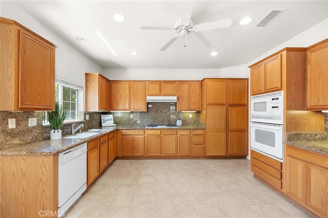 24165 Calle Artino, Murrieta, CA 92562 - photo 15