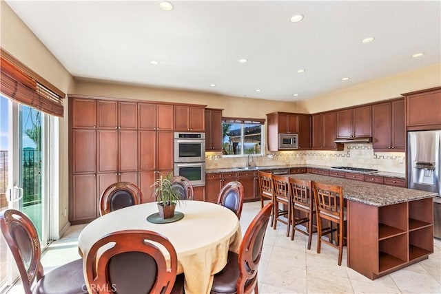 15487 Skyridge Dr, Riverside, CA 92503 - photo 13