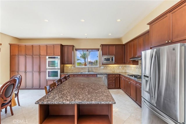 15487 Skyridge Dr, Riverside, CA 92503 - photo 14