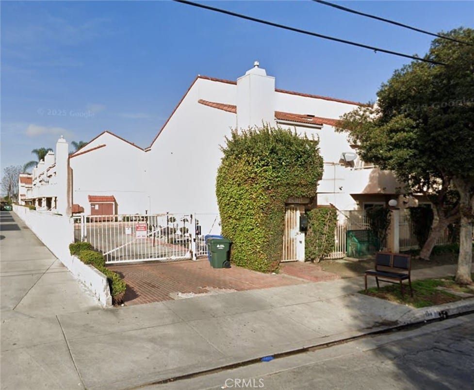 15311 Gundry Ave Unit 29, Paramount, CA 90723 - photo 1