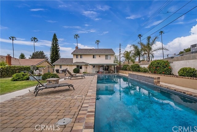 9105 Tamarind Ave, Fontana, CA 92335 - photo 3
