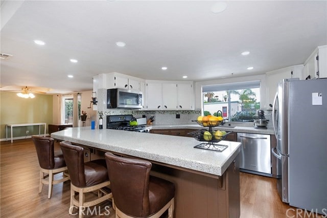 9105 Tamarind Ave, Fontana, CA 92335 - photo 18