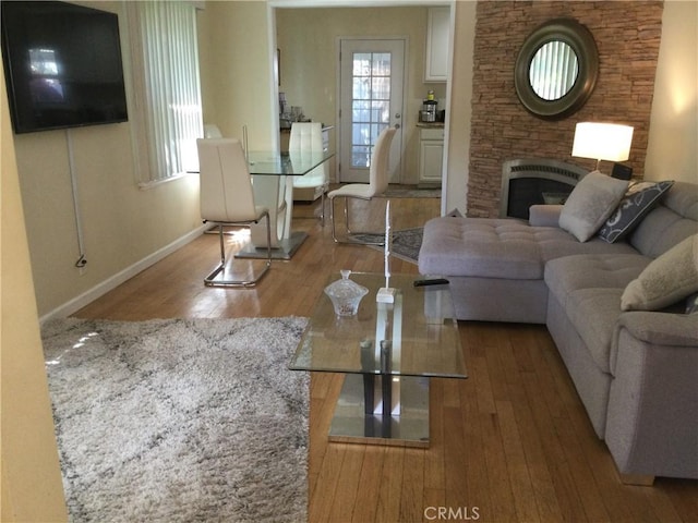 20957 Community St, Canoga Park, CA 91304 - photo 13