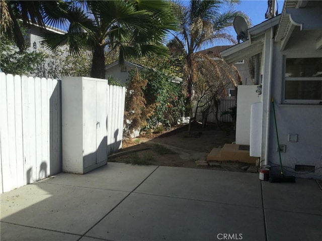 20957 Community St, Canoga Park, CA 91304 - photo 3