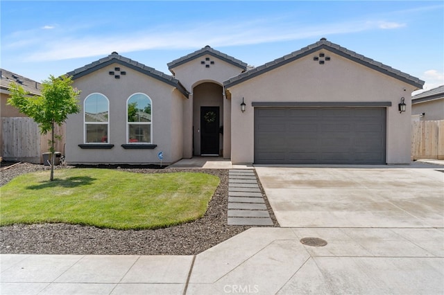 1183 Bristlecone Dr, Madera, CA 93638 - photo 1