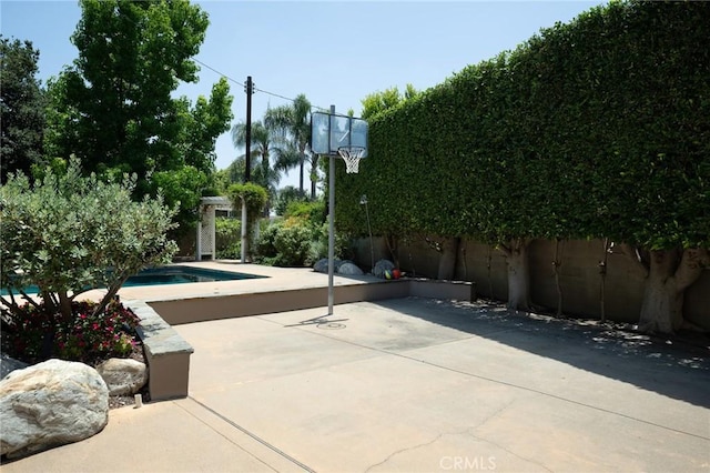 9642 James Cir, Villa Park, CA 92861 - photo 52