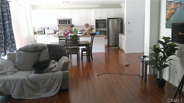 833 Half Moon Ave, Redlands, CA 92374 - photo 6