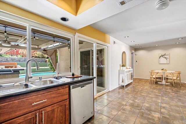 6927 Salizar St, San Diego, CA 92111 - photo 16