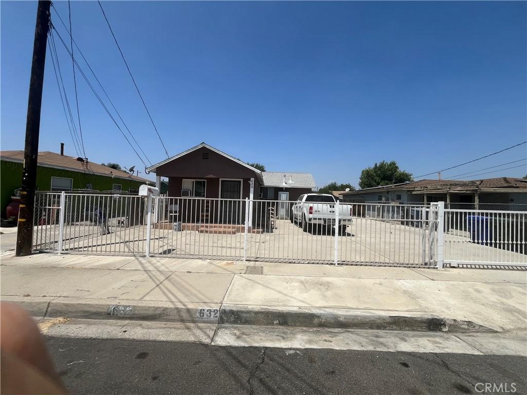 632 N Gardena St, San Bernardino, CA 92411 - photo 1