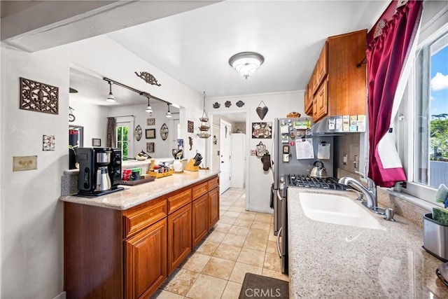 560 N Campus Ave, Upland, CA 91786 - photo 15