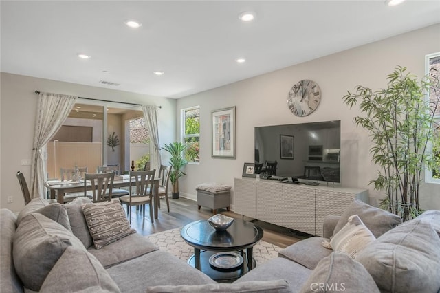 20533 Martingale Pl, Saugus, CA 91350 - photo 17