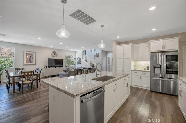 20533 Martingale Pl, Saugus, CA 91350 - photo 15