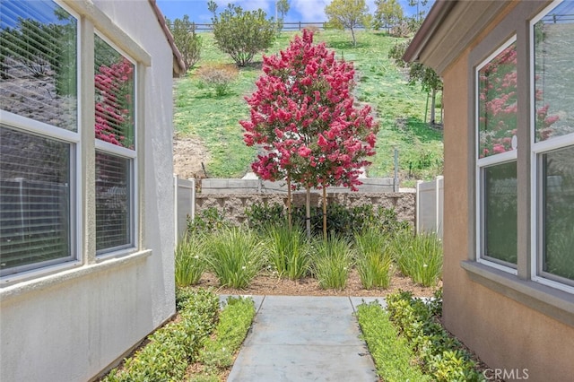 20533 Martingale Pl, Saugus, CA 91350 - photo 2