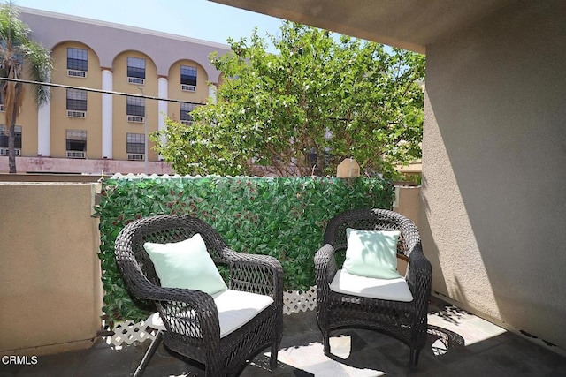 3855 Ingraham St Unit 204, Los Angeles, CA 90005 - photo 3