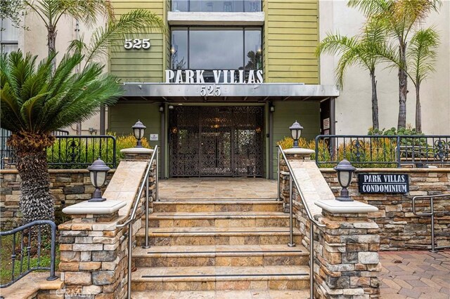 525 S Ardmore Ave Unit 127, Los Angeles, CA 90020 - photo 40