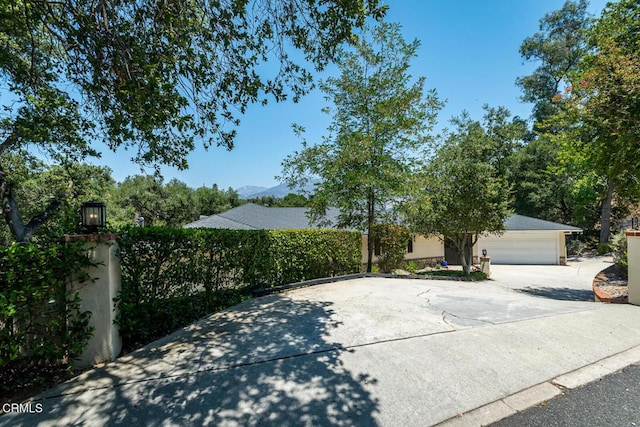 563 Highland Dr, La Canada Flintridge, CA 91011 - photo 2