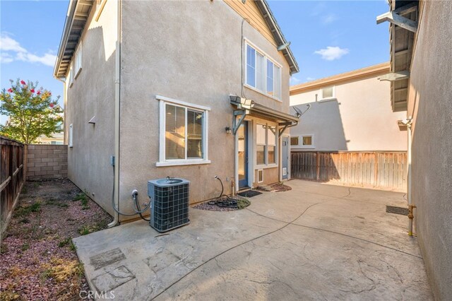 28362 Wellsville St, Murrieta, CA 92563 - photo 34