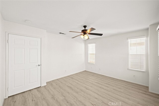 28362 Wellsville St, Murrieta, CA 92563 - photo 29