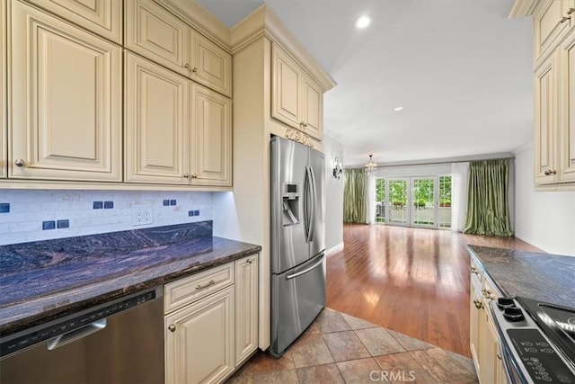 1228 N La Cienega Blvd Unit 203, West Hollywood, CA 90069 - photo 12