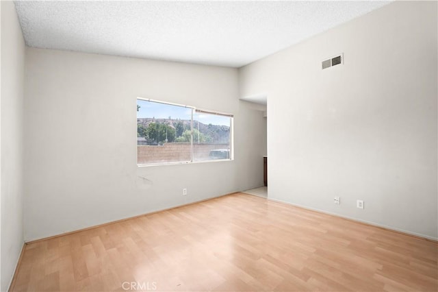 27502 Caraway Ln, Saugus, CA 91350 - photo 23