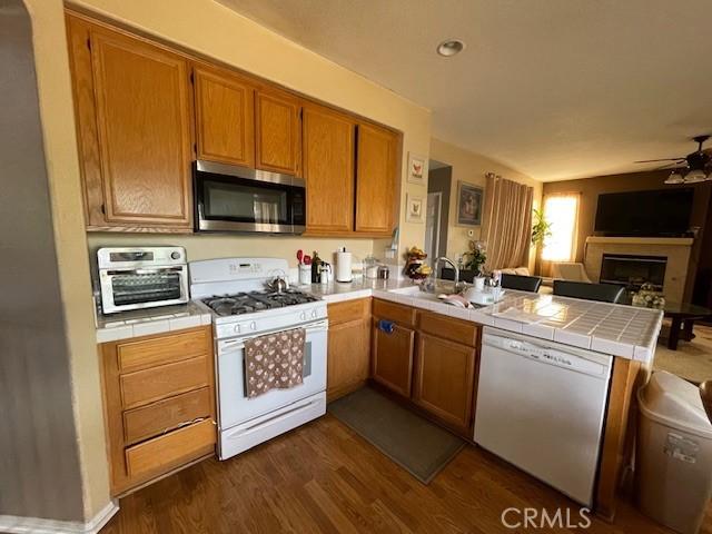 11548 Azalia Dr, Adelanto, CA 92301 - photo 6
