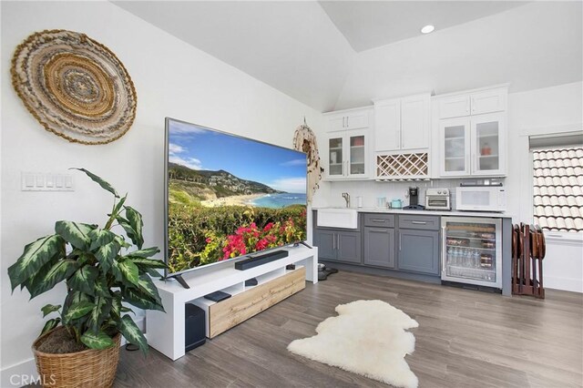 22102 Wood Island Ln, Huntington Beach, CA 92646 - photo 43