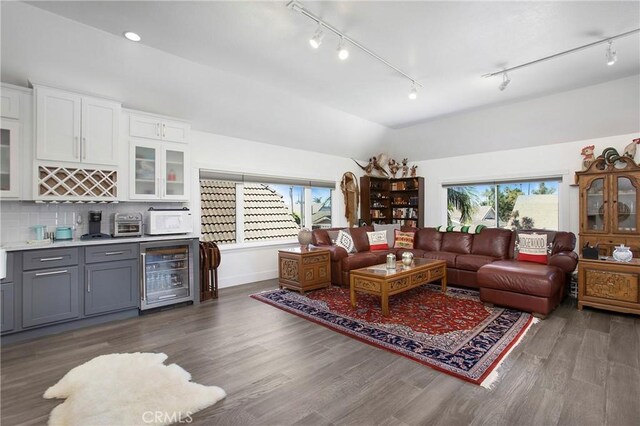 22102 Wood Island Ln, Huntington Beach, CA 92646 - photo 42