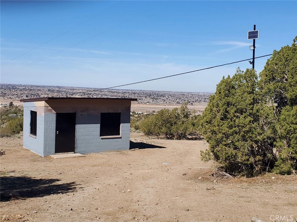7380 High Hill Rd, Apple Valley, CA 92308 - photo 1