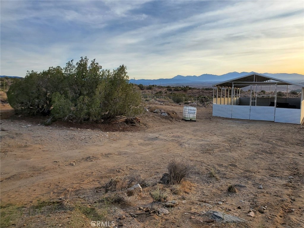7380 High Hill Rd, Apple Valley, CA 92308 - photo 3