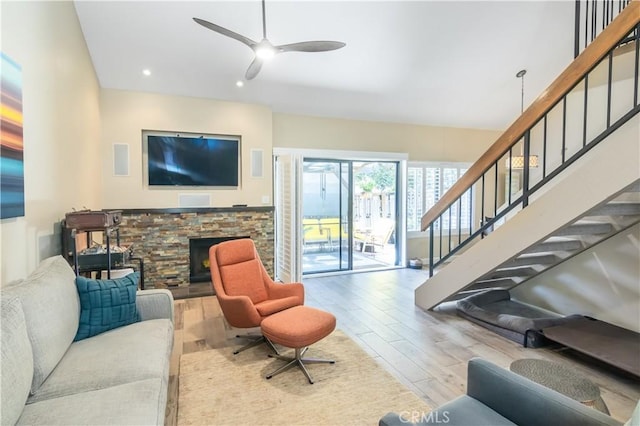 24831 Apple St Unit B, Newhall, CA 91321 - photo 4