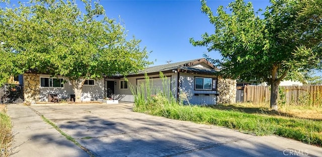 132 S Holly Canyon Dr, Ridgecrest, CA 93555 - photo 4