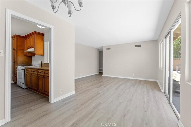 45561 Rodin Ave, Lancaster, CA 93535 - photo 5