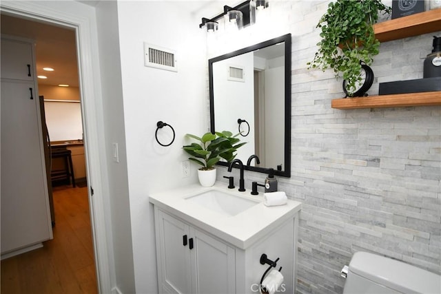 18731 Hatteras St Unit 31, Tarzana, CA 91356 - photo 14