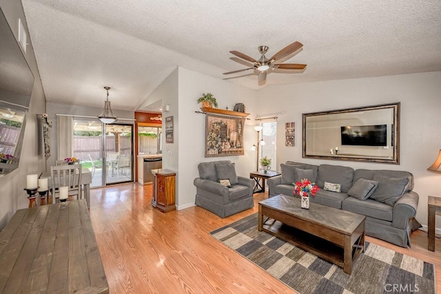 25646 Almendra Dr, Valencia, CA 91355 - photo 6
