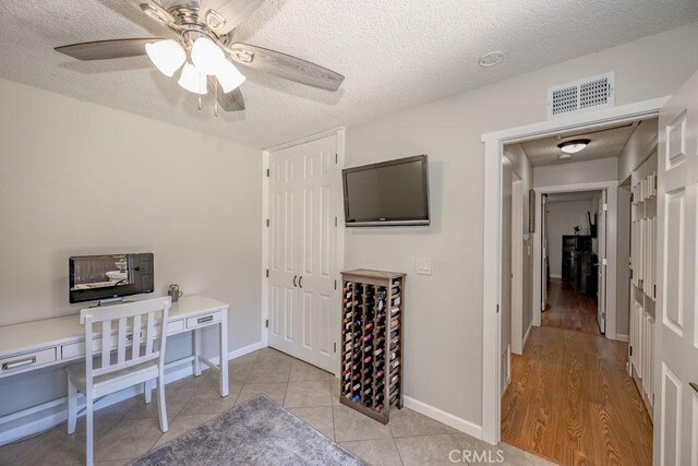 25646 Almendra Dr, Valencia, CA 91355 - photo 10