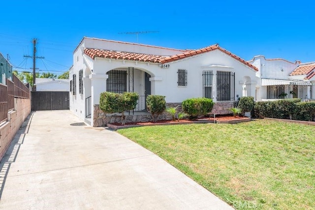 6549 4th Ave, Los Angeles, CA 90043 - photo 1