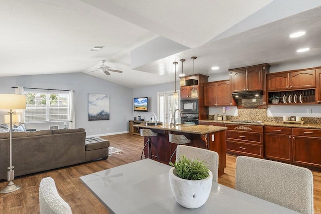 724 Hollowglen Rd, Oceanside, CA 92057 - photo 3